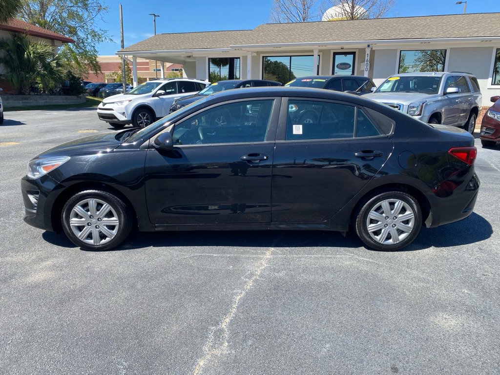 Used 2022 Kia Rio S image 3