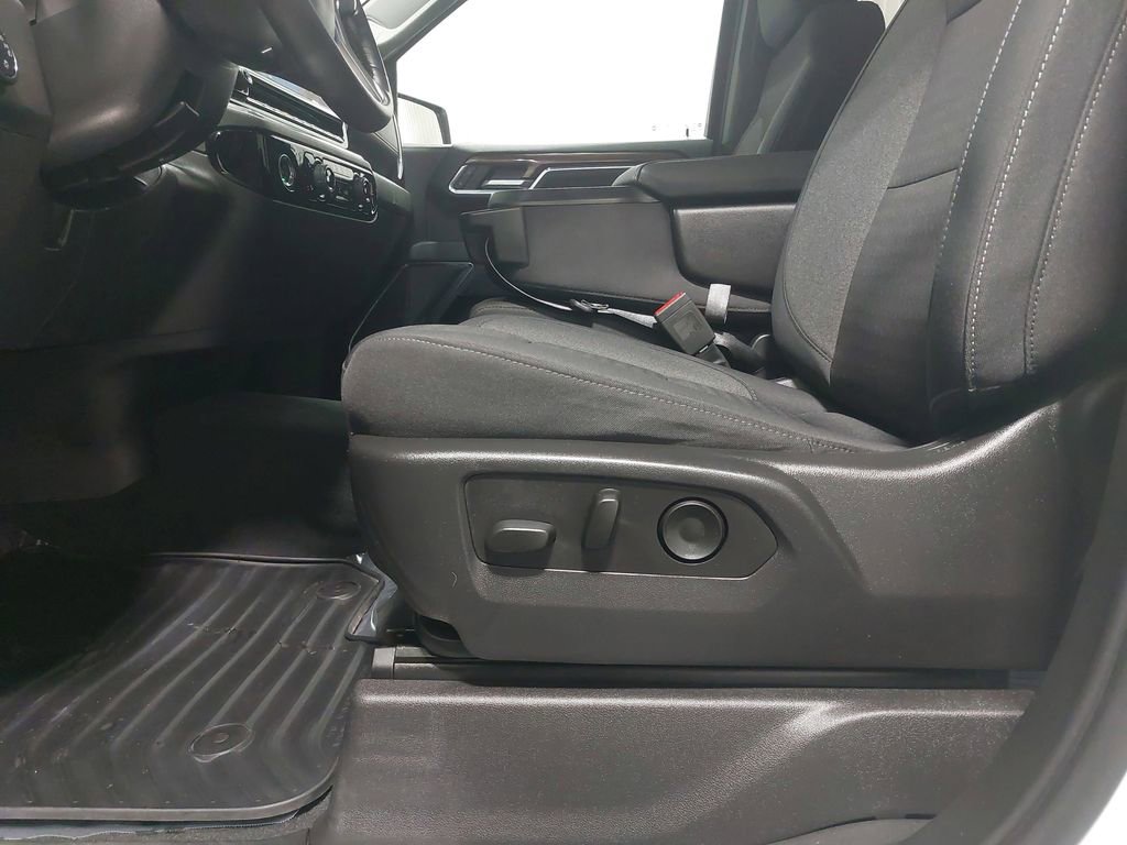 Used 2023 Chevrolet Silverado 1500 LT image 28