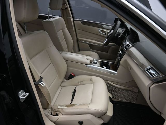 Used 2014 Mercedes-Benz E 350 4MATIC Sedan image 26