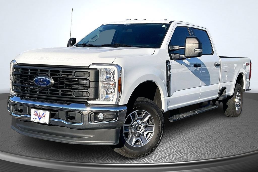 Used 2024 Ford F350 XL AWD/4WD image 3
