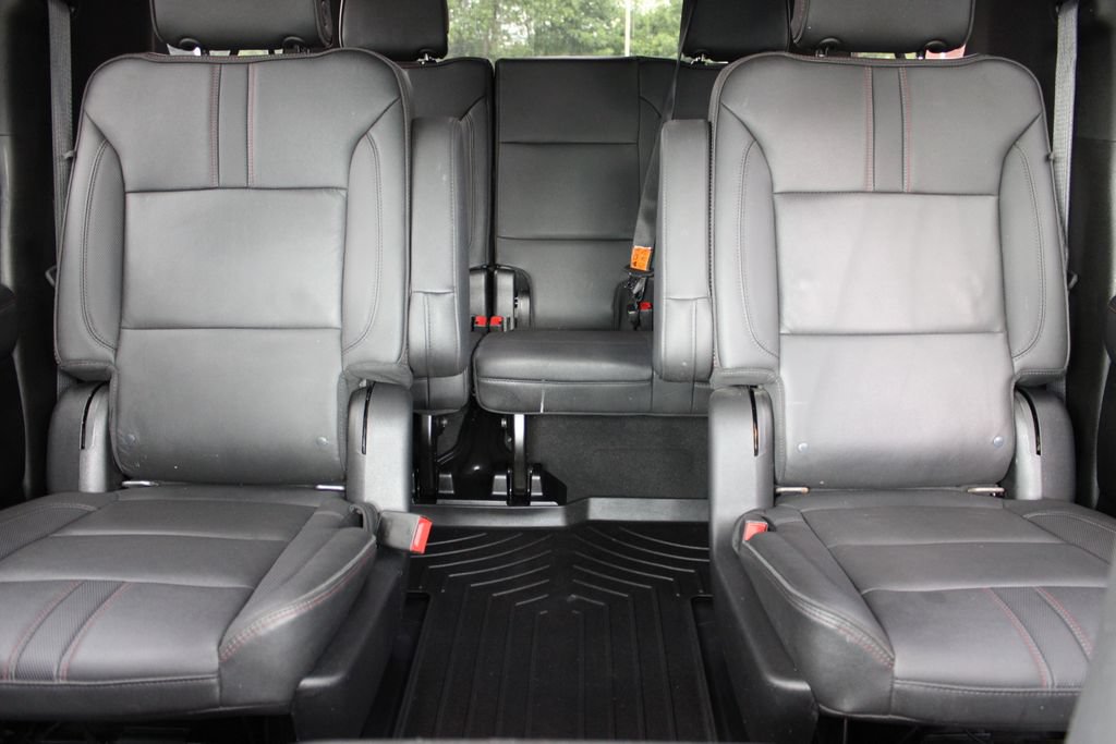 Used 2022 Chevrolet Suburban RST w/ Luxury Package AWD/4WD image 42