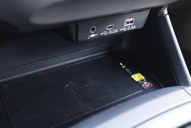 Certified 2025 Subaru Crosstrek 2.5i Limited w/ Crosstrek Mirror Package image 29
