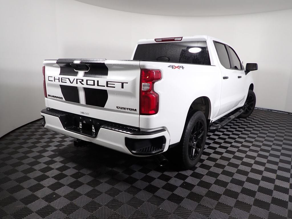Used 2021 Chevrolet Silverado 1500 Custom w/ Rally Edition AWD/4WD image 15