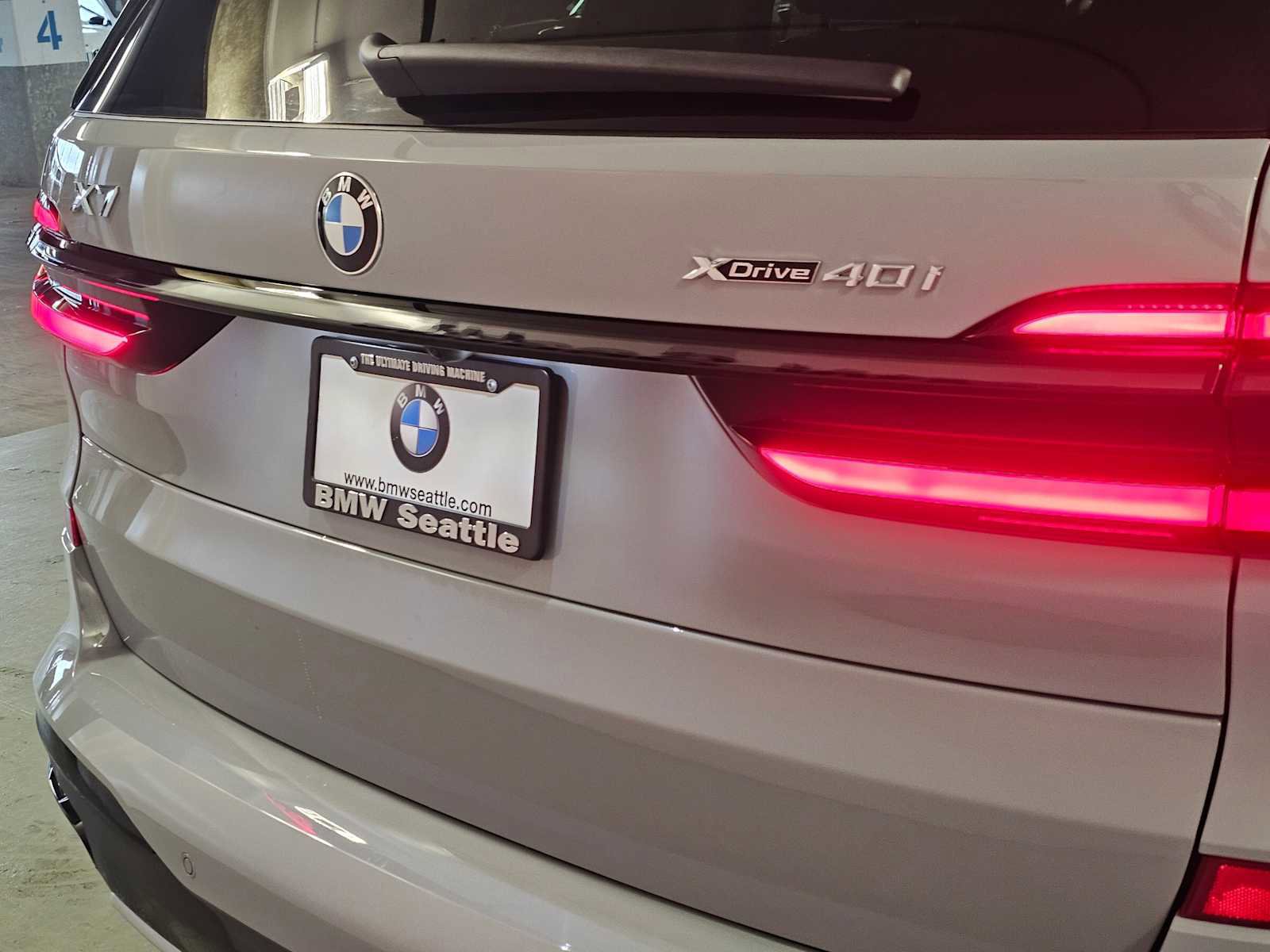 New 2026 BMW X7 xDrive40i w/ M Sport Package image 7