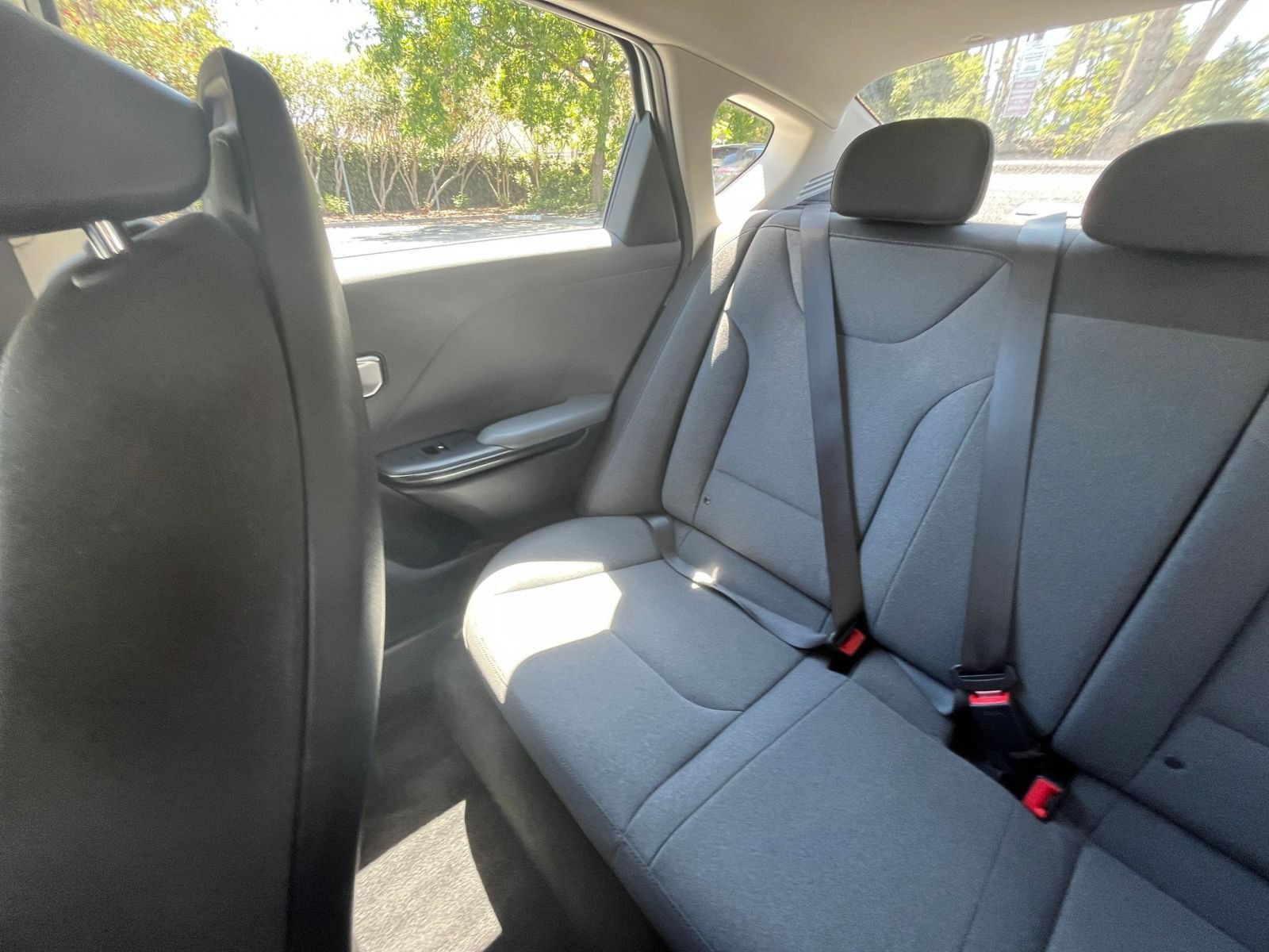 Used 2025 Kia K4 FWD image 38