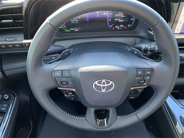 Used 2025 Toyota Crown Signia image 19