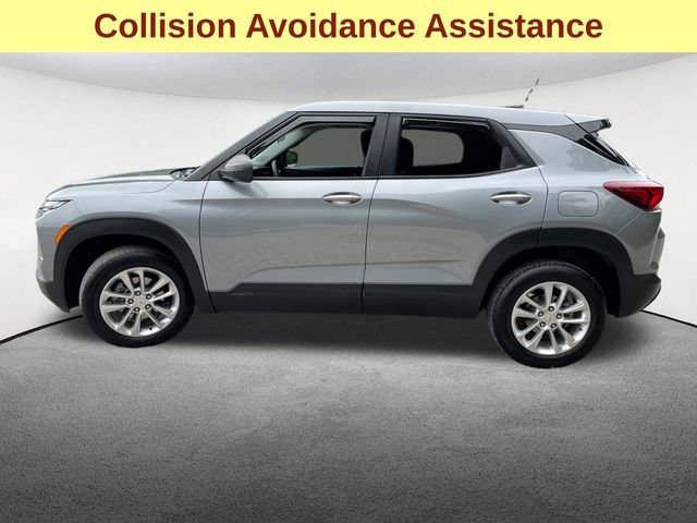 Used 2024 Chevrolet TrailBlazer LS w/ LS Convenience Package AWD/4WD image 6