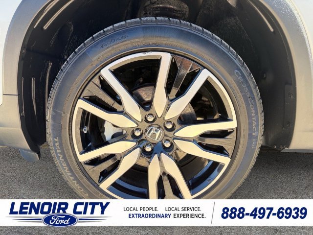 Used 2021 Honda Pilot Touring image 19