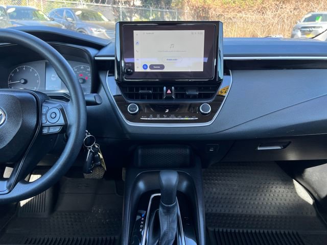Used 2025 Toyota Corolla LE image 22