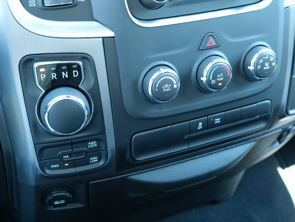 Used 2023 RAM 1500 Classic SLT image 21