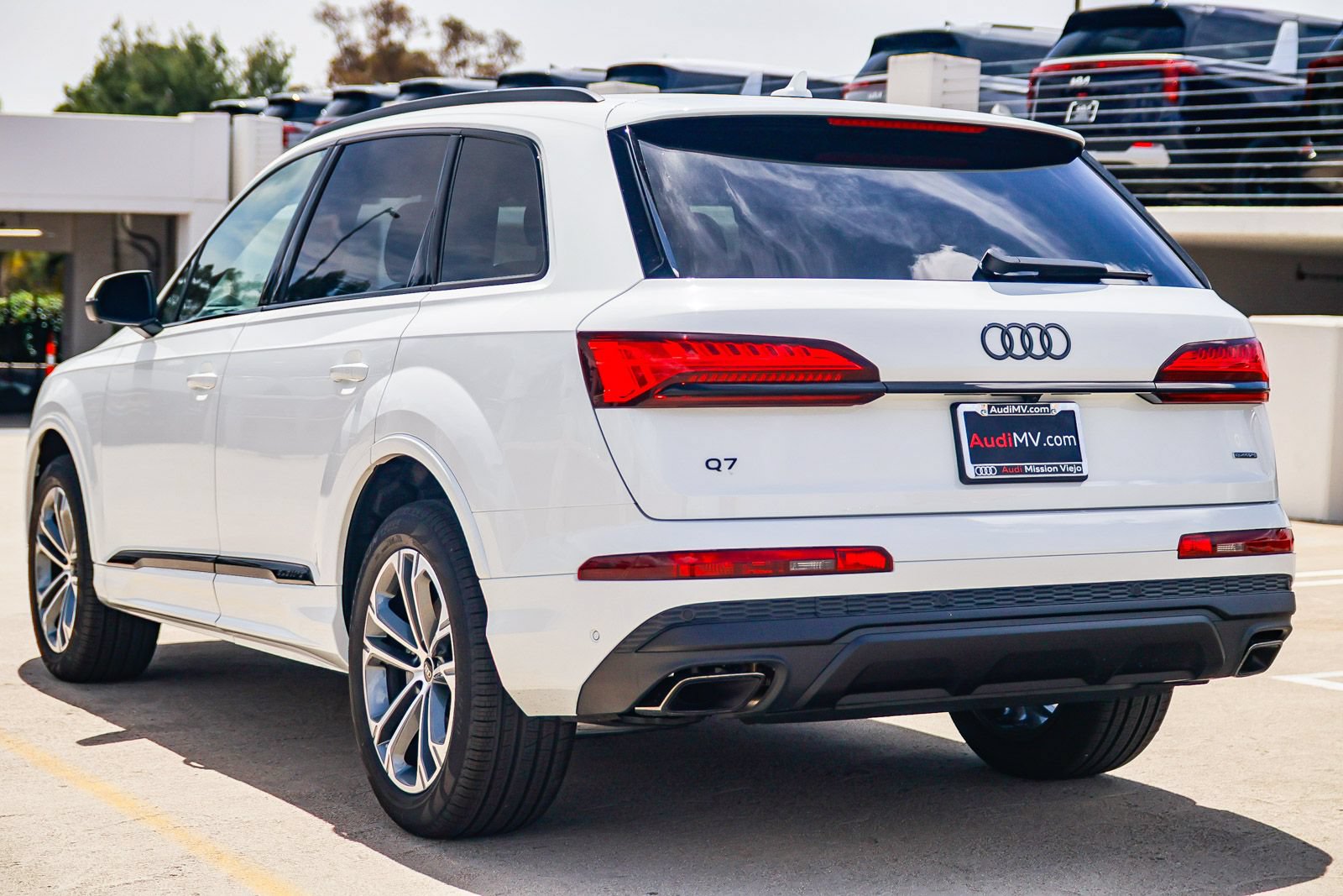 New 2026 Audi Q7 2.0T Premium AWD/4WD image 4
