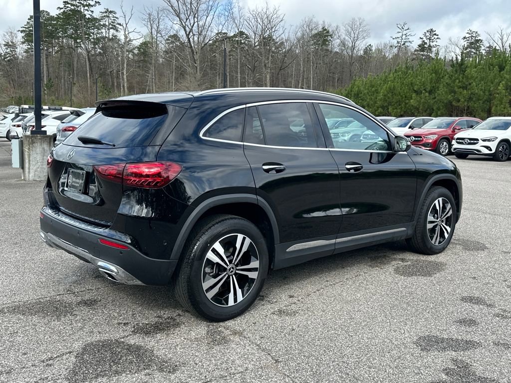 Certified 2025 Mercedes-Benz GLA 250 image 11