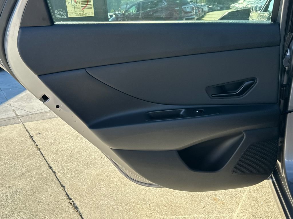 New 2025 Hyundai Elantra Sport image 21