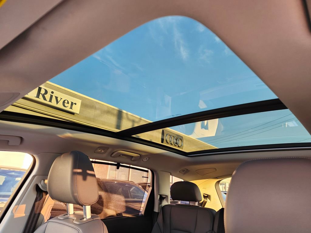 Certified 2025 Audi Q7 3.0T Premium Plus w/ Premium Plus Package image 20