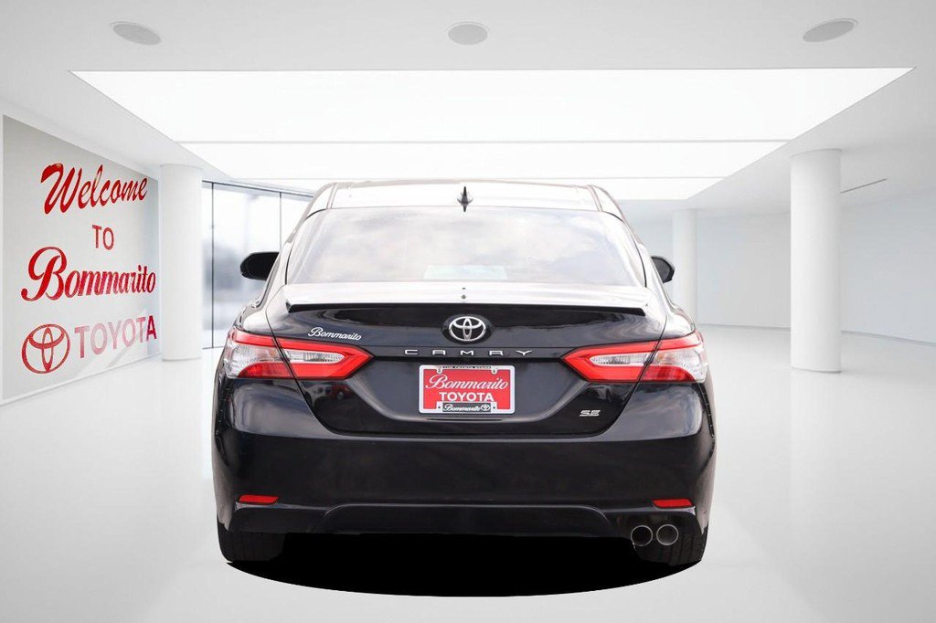 Used 2020 Toyota Camry SE image 6