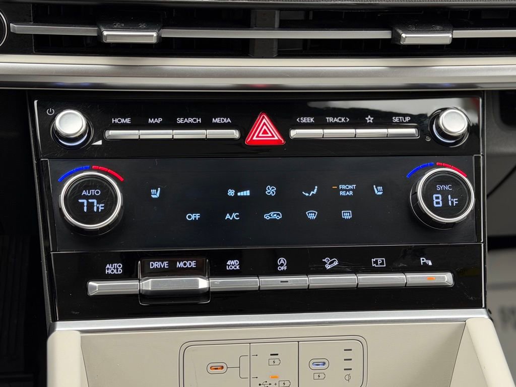 Used 2025 Hyundai Santa Fe SEL image 19