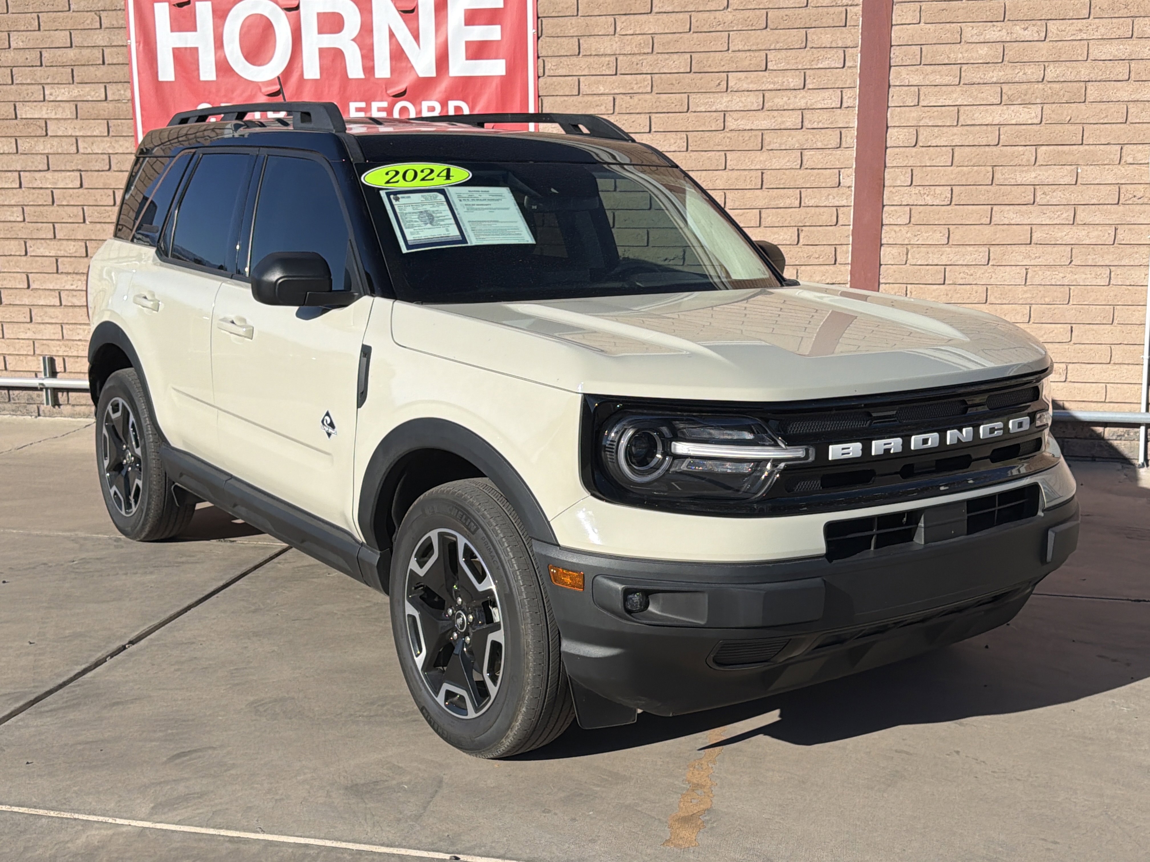 Used 2024 Ford Bronco Sport Outer Banks w/ Tech Package image 6