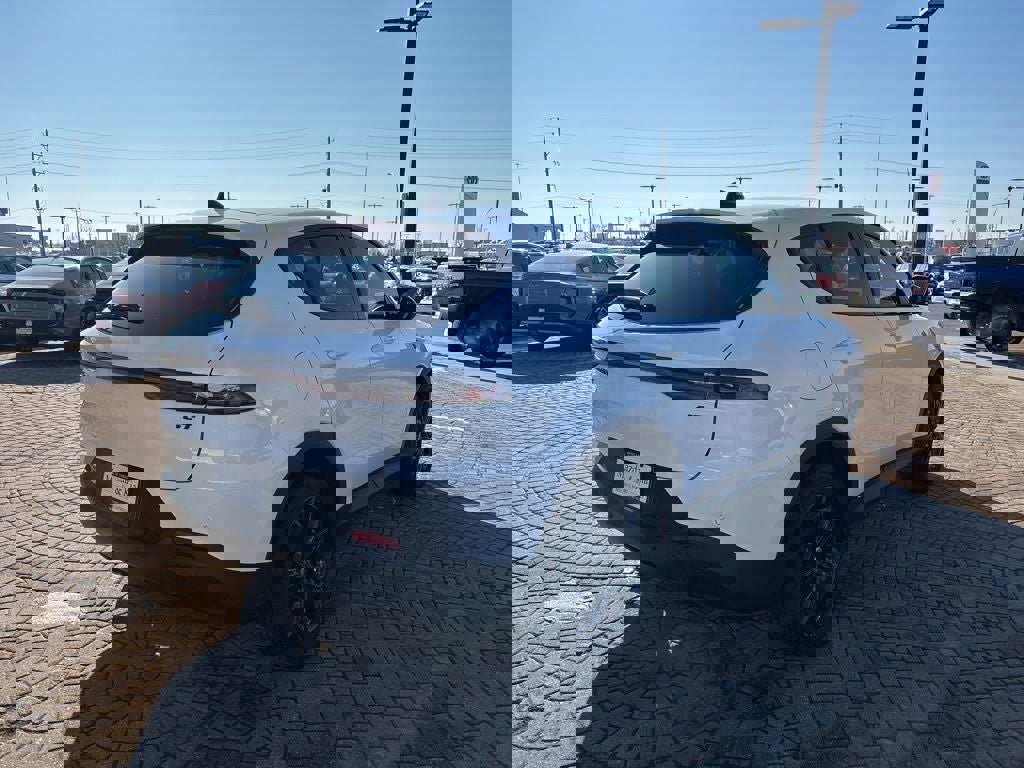 Used 2024 Dodge Hornet GT image 5