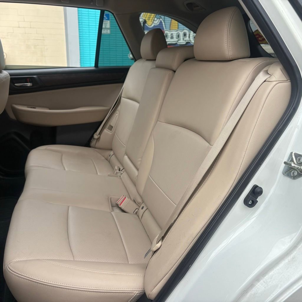 Used 2015 Subaru Outback 2.5i Limited AWD/4WD image 11