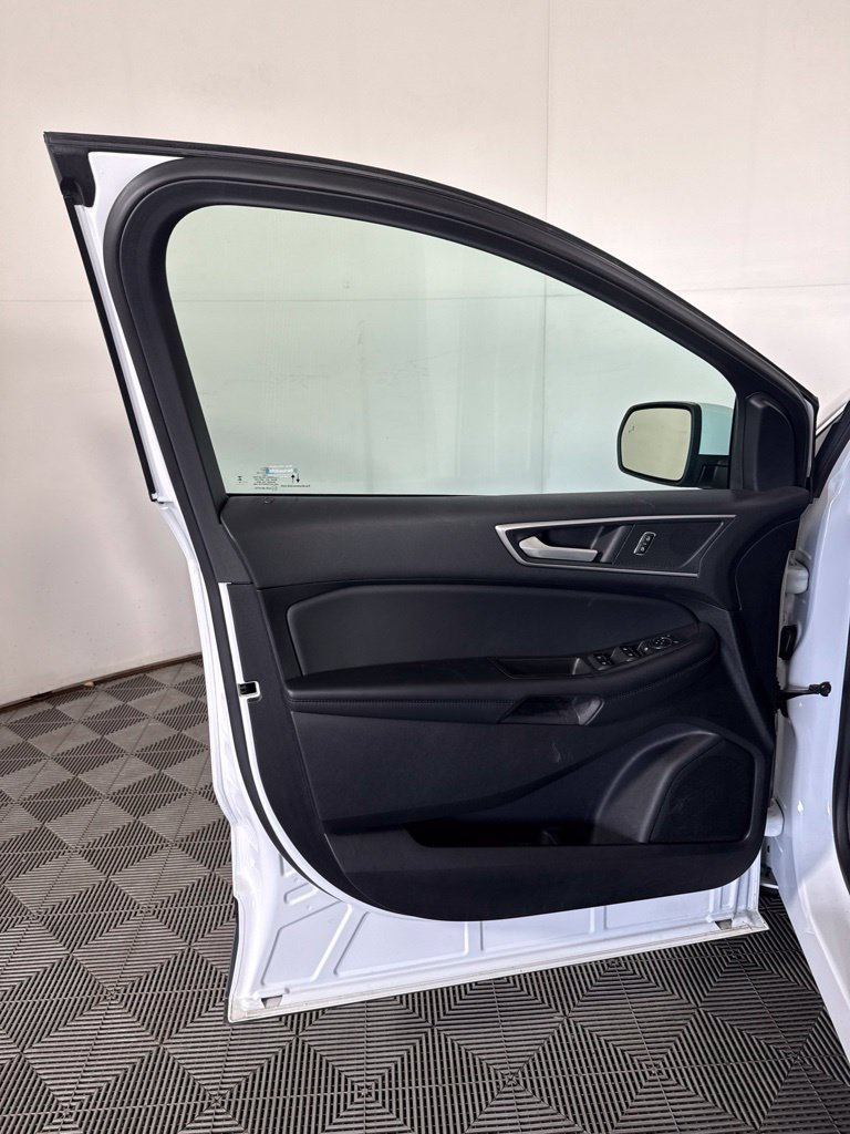 Used 2024 Ford Edge SEL w/ Convenience Package AWD/4WD image 19