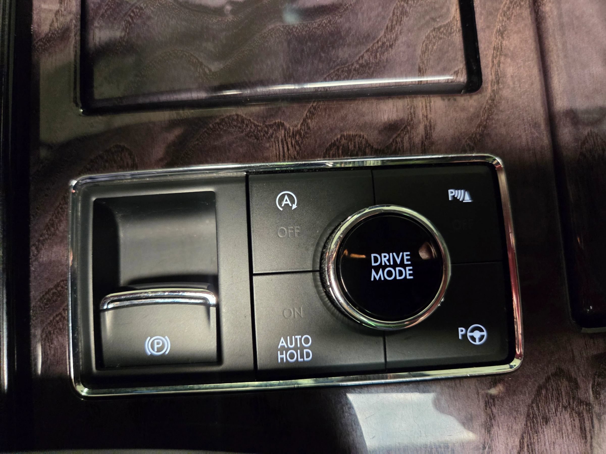 Used 2021 Lincoln Navigator L Reserve RWD image 23