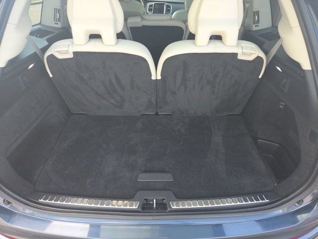 Used 2023 Volvo XC90 B5 Core AWD/4WD image 36