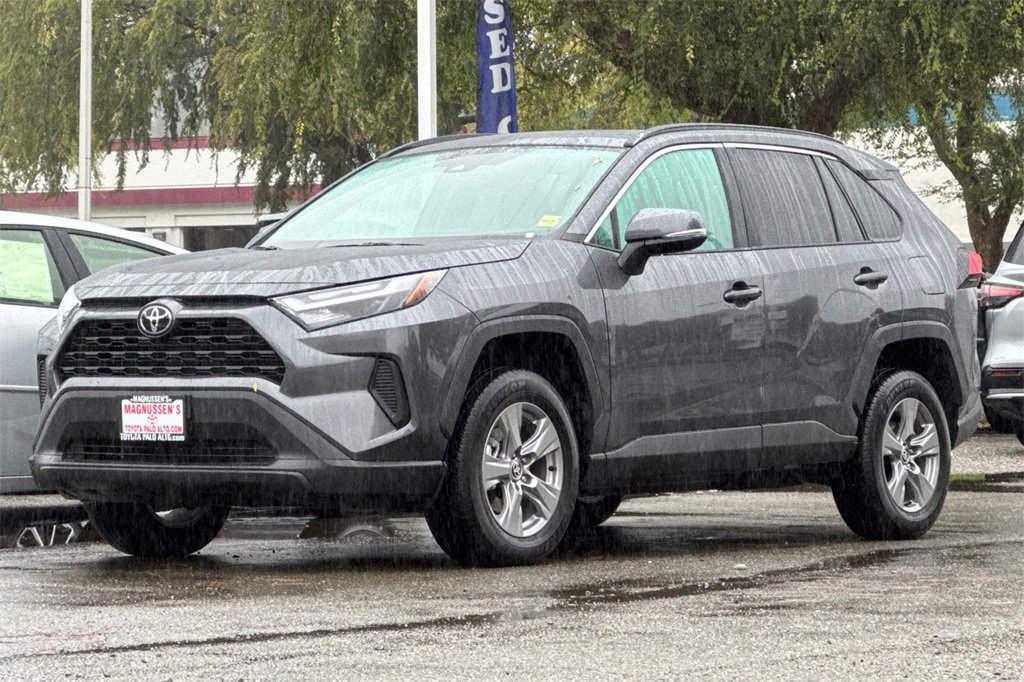 Certified 2024 Toyota RAV4 XLE w/ Convenience Package image 7