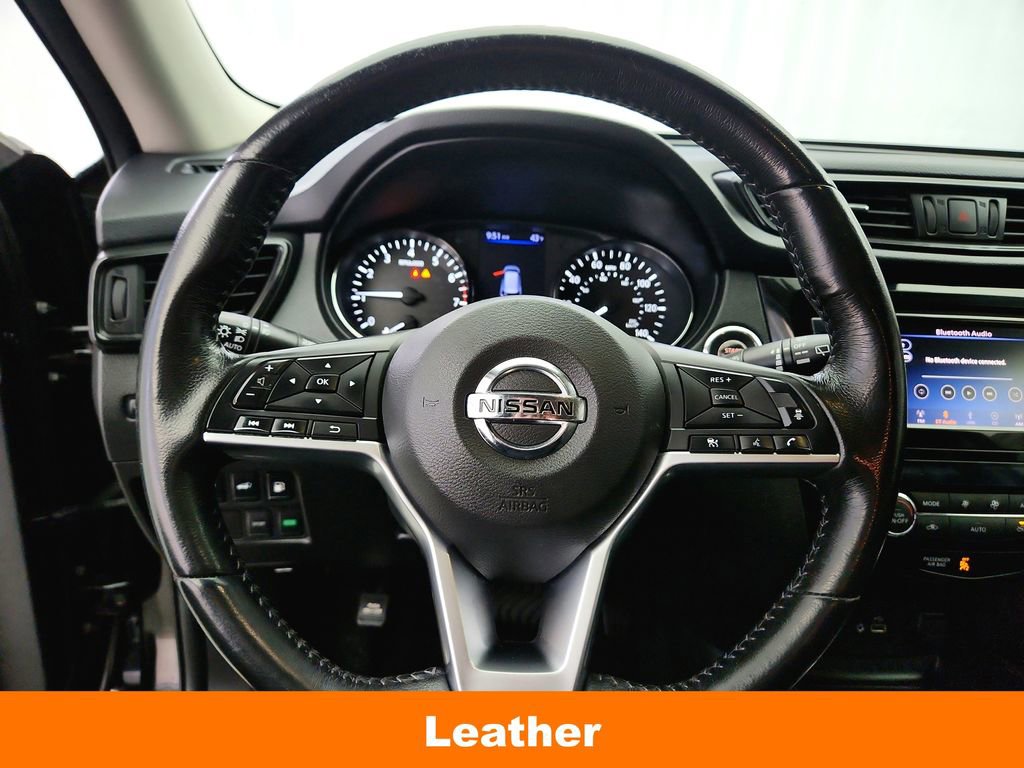 Used 2018 Nissan Rogue SL image 12
