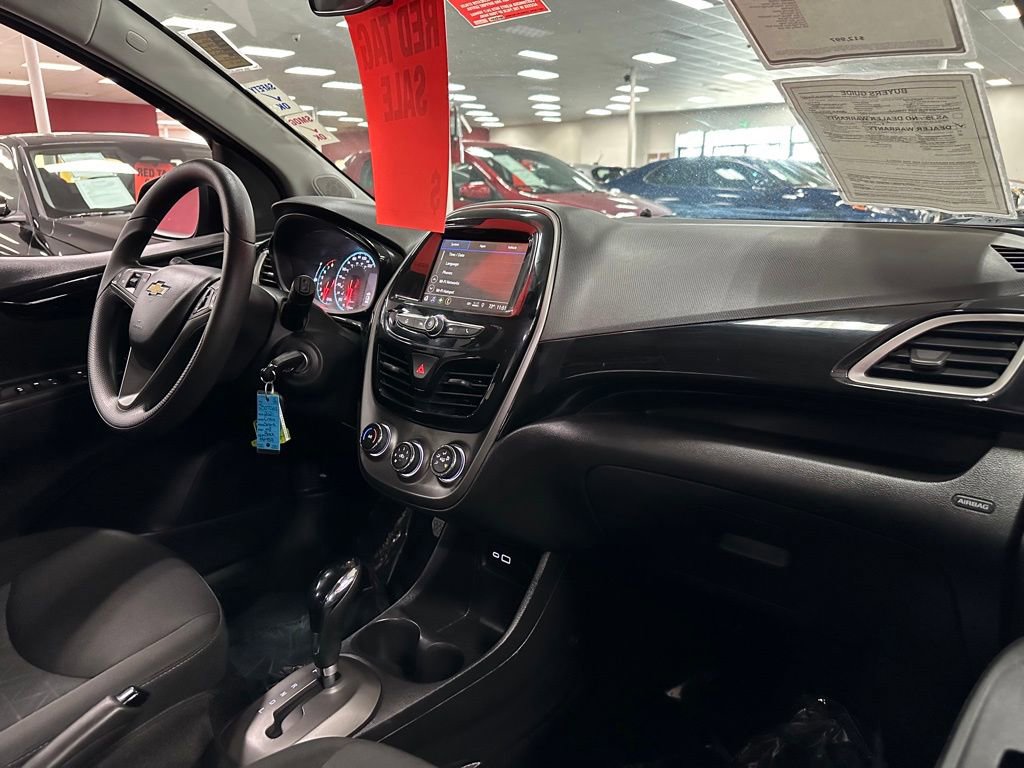 Used 2021 Chevrolet Spark LT image 31