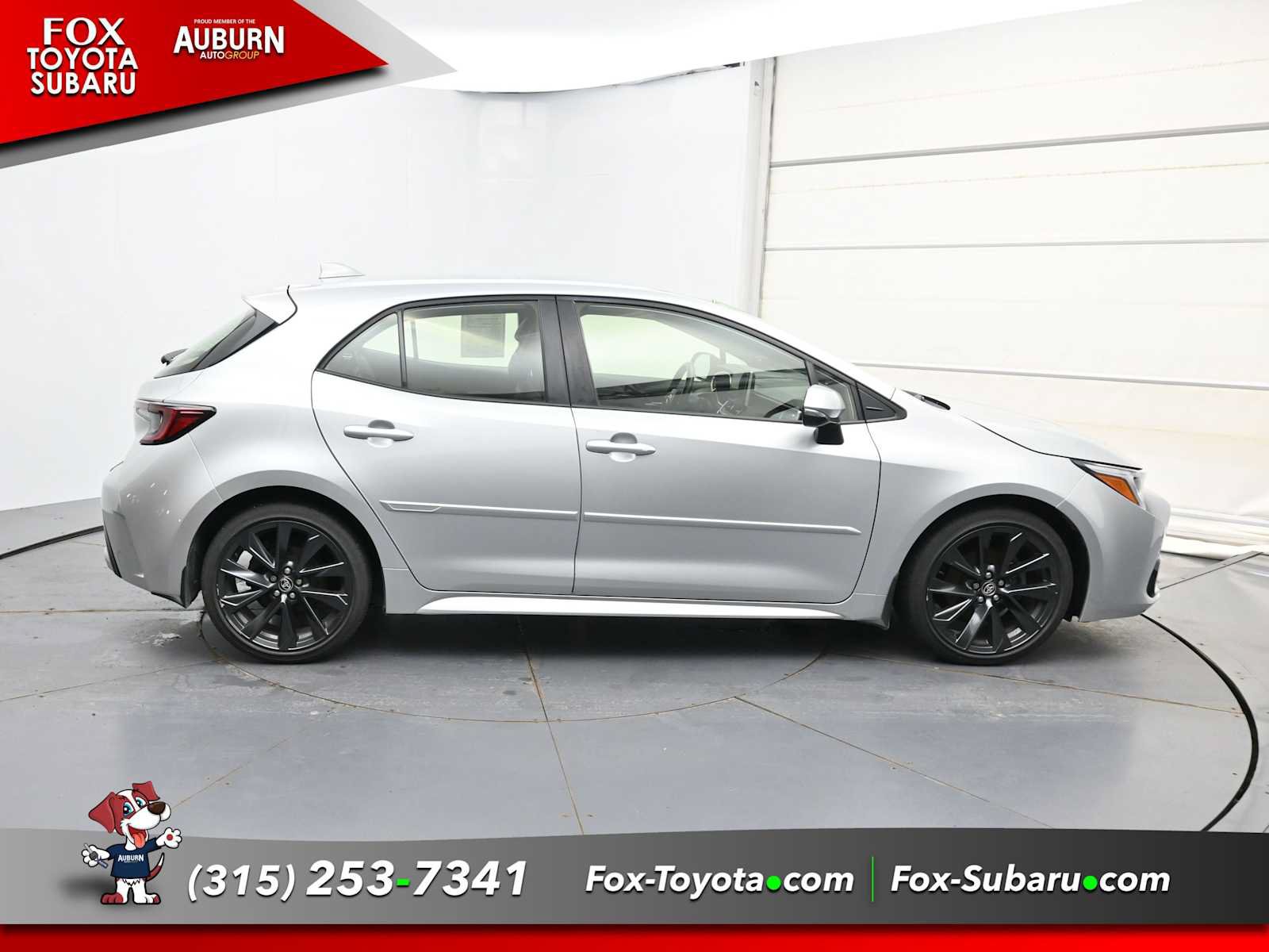 Used 2023 Toyota Corolla XSE FWD image 16