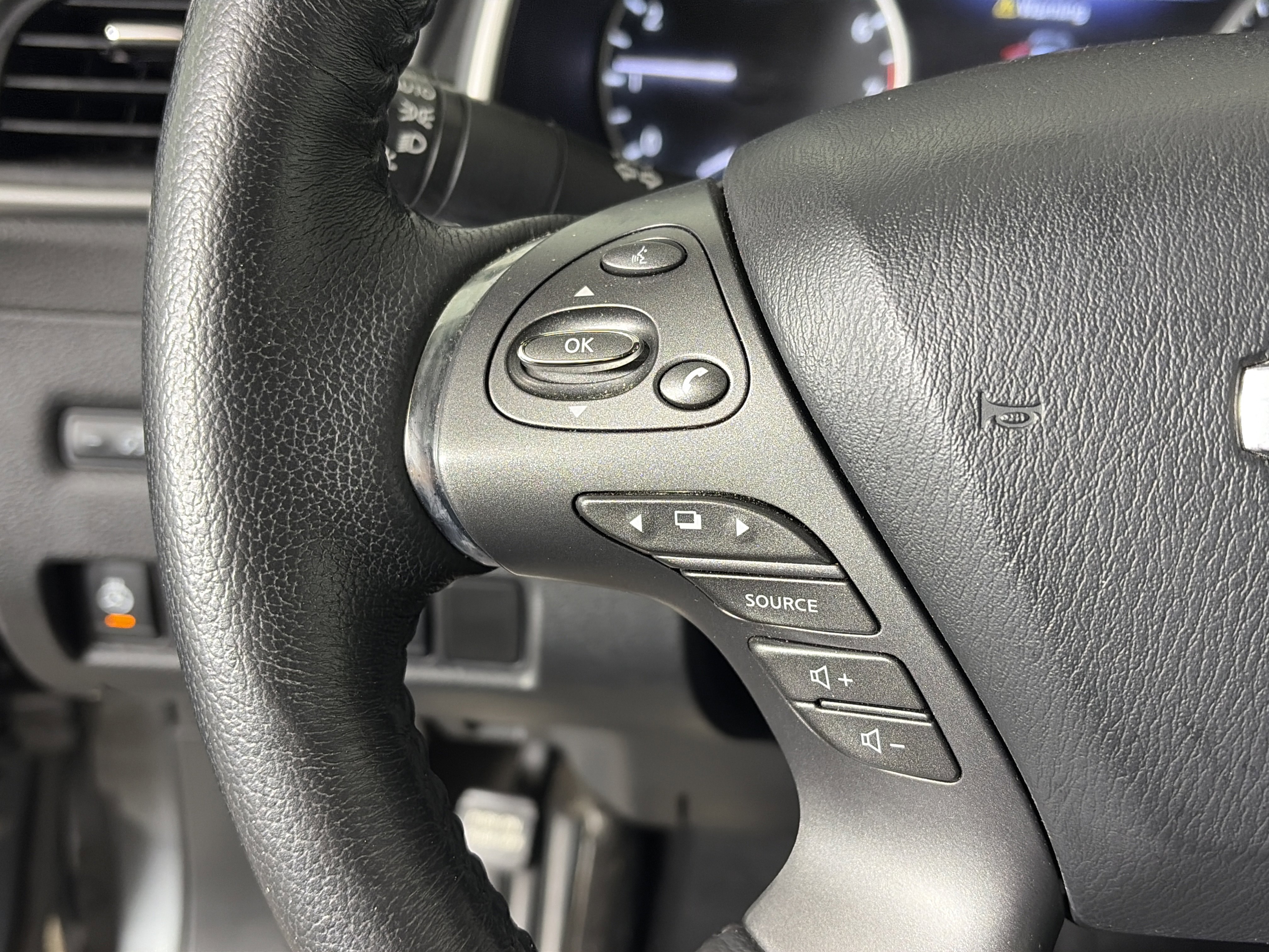 Used 2019 Nissan Murano Platinum image 30