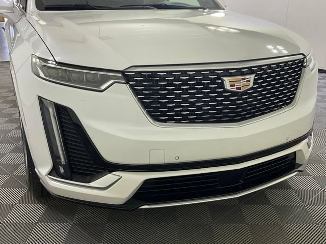 Used 2025 Cadillac XT6 Premium Luxury w/ Platinum Package AWD/4WD image 8