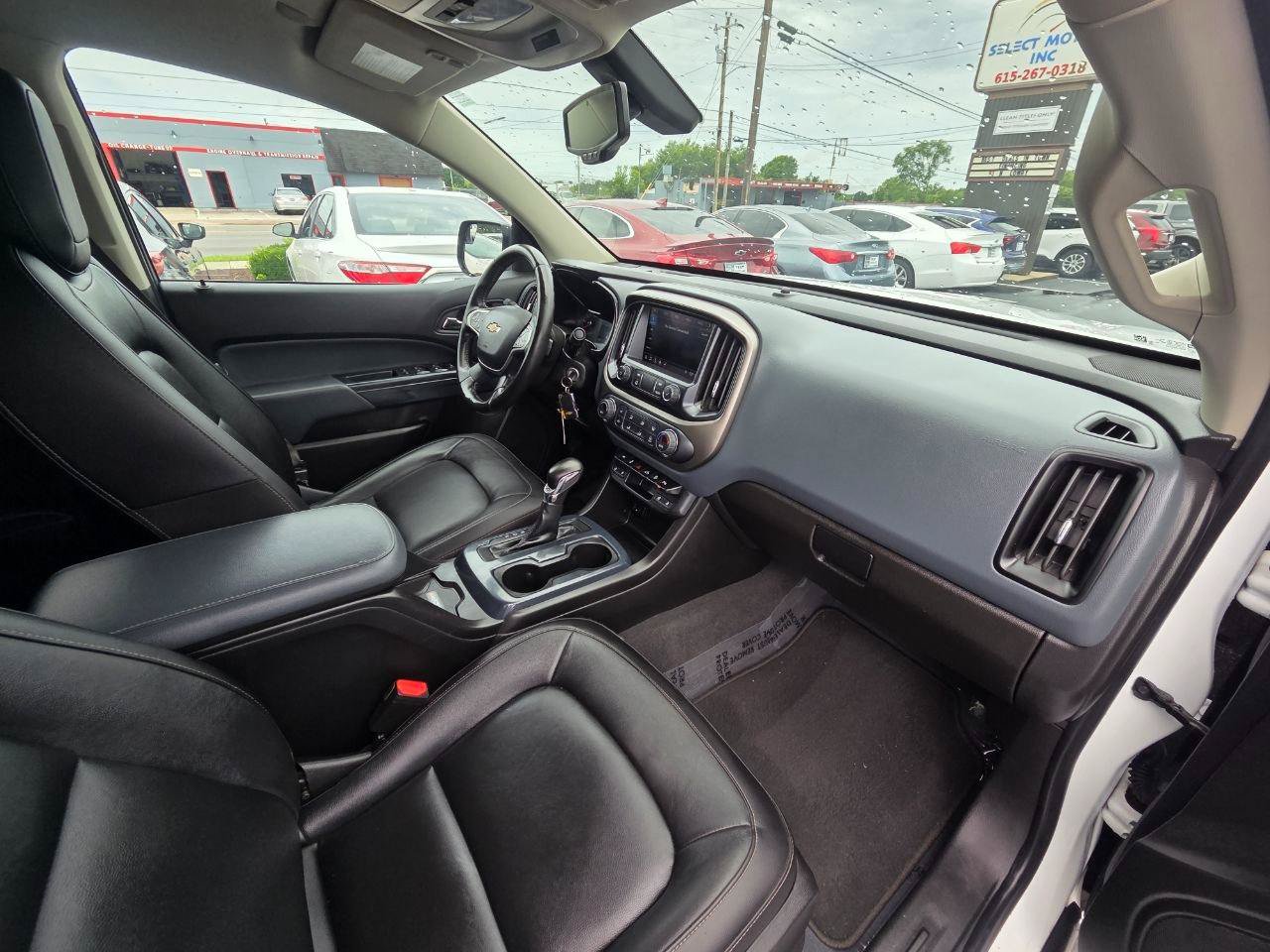 Used 2022 Chevrolet Colorado Z71 AWD/4WD image 19