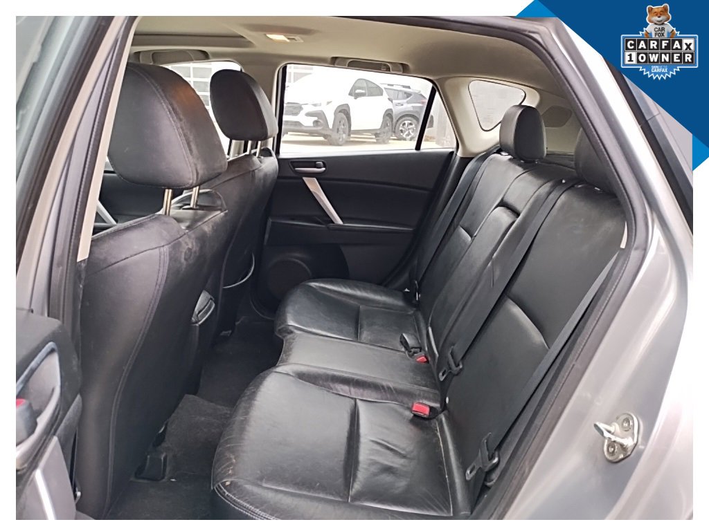 Used 2011 MAZDA MAZDA3 s Grand Touring w/ Tech Pkg image 26
