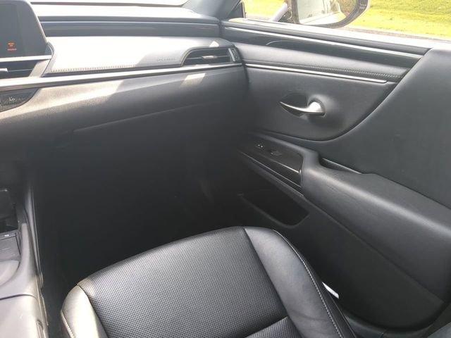 Used 2019 Lexus ES 350 w/ Accessory Package 2 image 15
