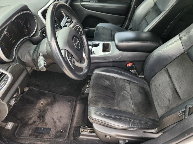 Used 2015 Jeep Grand Cherokee Altitude RWD image 12