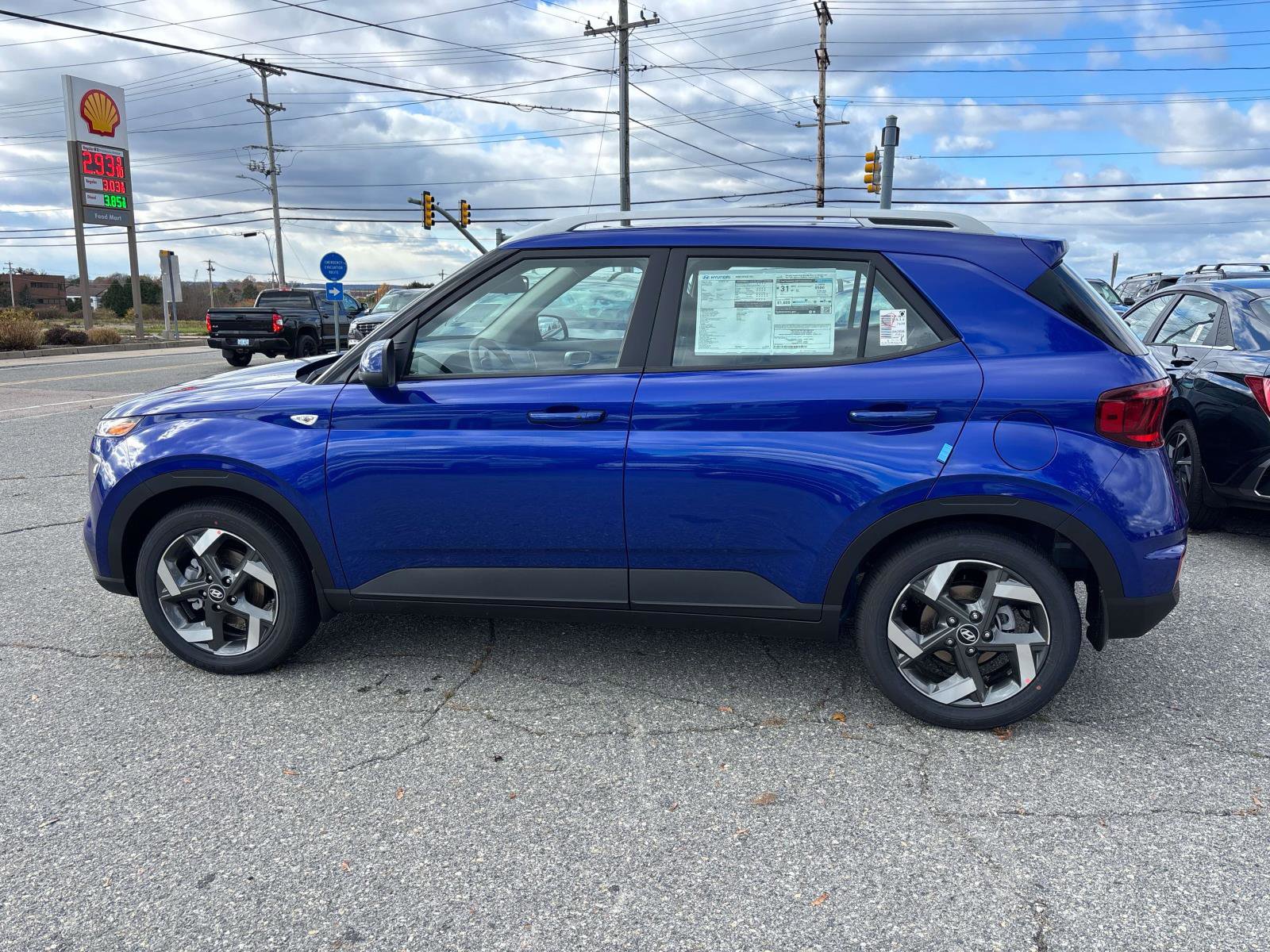 New 2026 Hyundai Venue SEL image 2