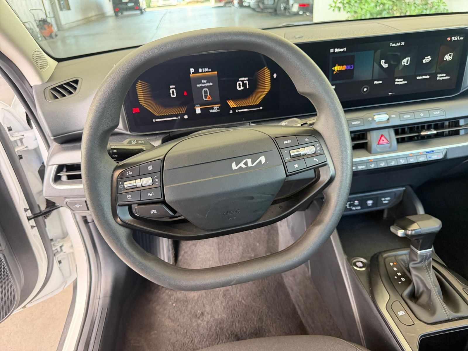 Used 2026 Kia K4 FWD image 29