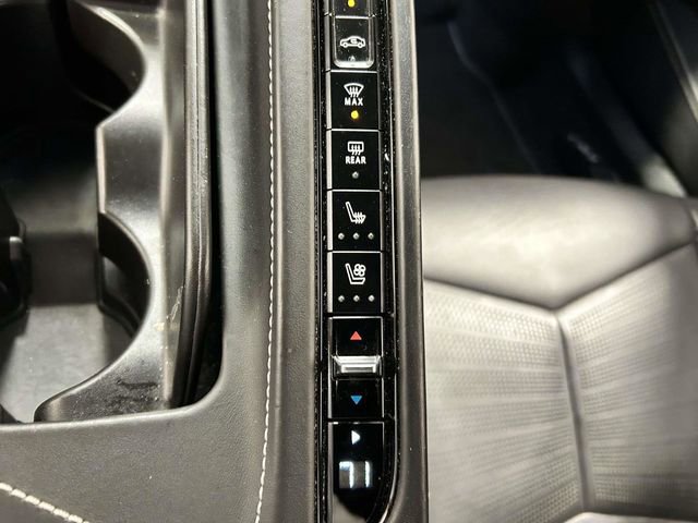 Used 2025 Chevrolet Corvette Stingray Premium Cpe w/ 3LT image 20