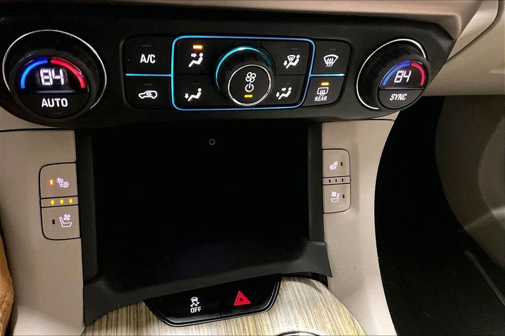 Used 2018 GMC Acadia Denali w/ Technology Package AWD/4WD image 15