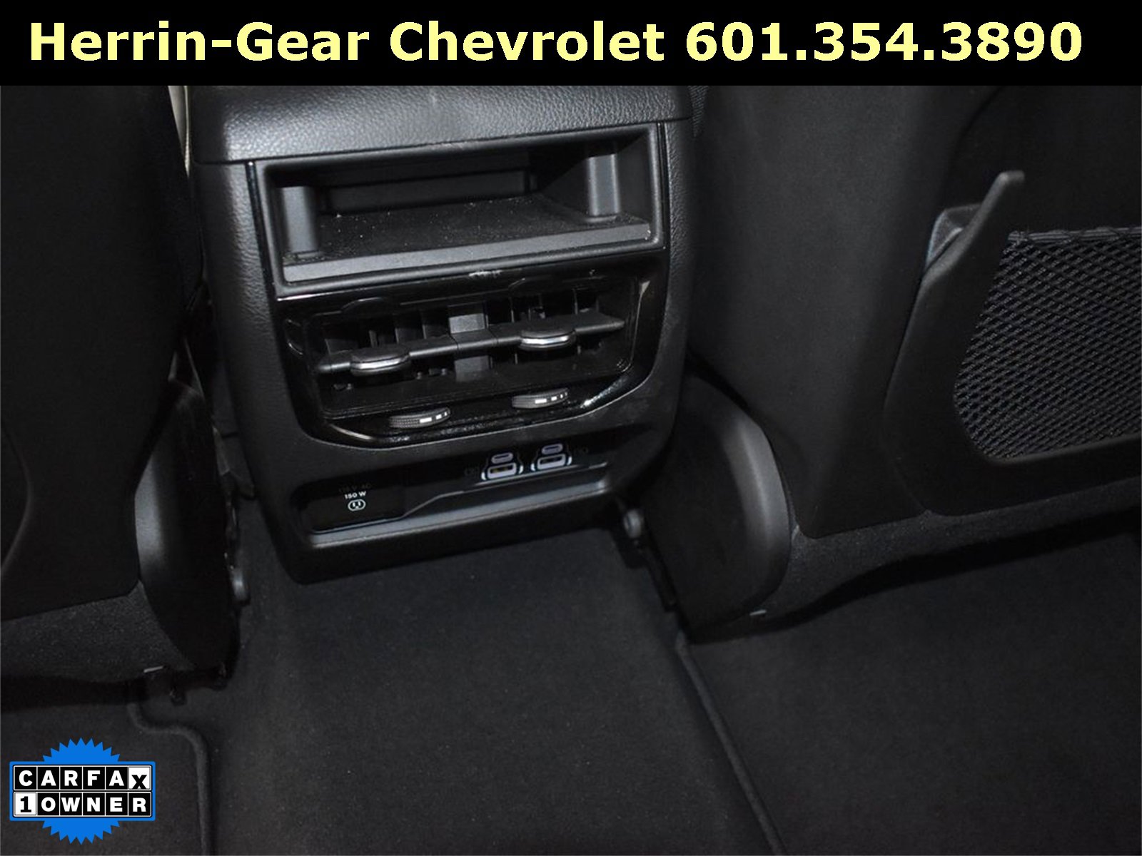 Used 2025 Jeep Grand Cherokee Altitude image 12