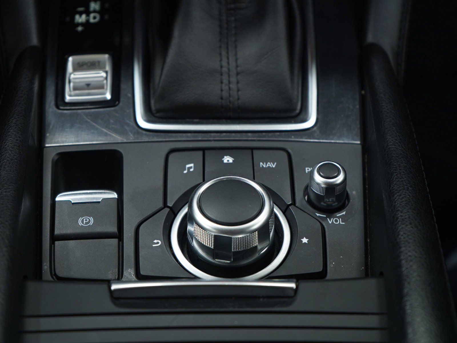 Used 2016 MAZDA MAZDA6 Touring image 19