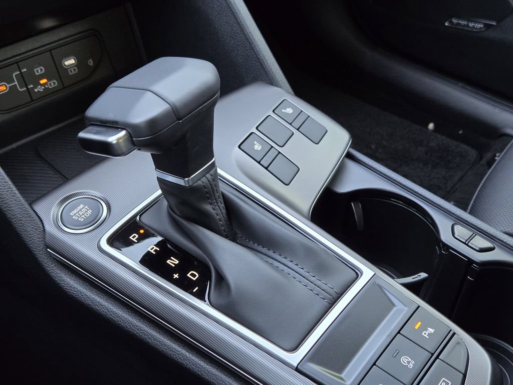 New 2026 Kia Sportage SX FWD image 15