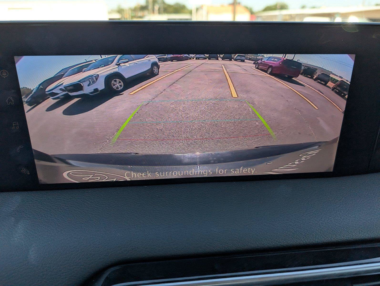 Used 2025 Nissan Armada SV AWD/4WD image 19