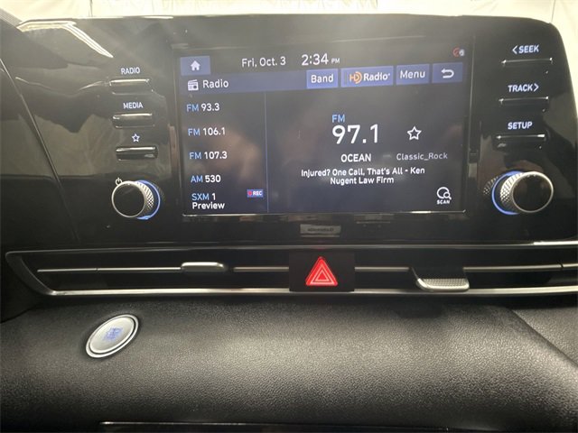 Used 2021 Hyundai Elantra SEL w/ Convenience Package image 16