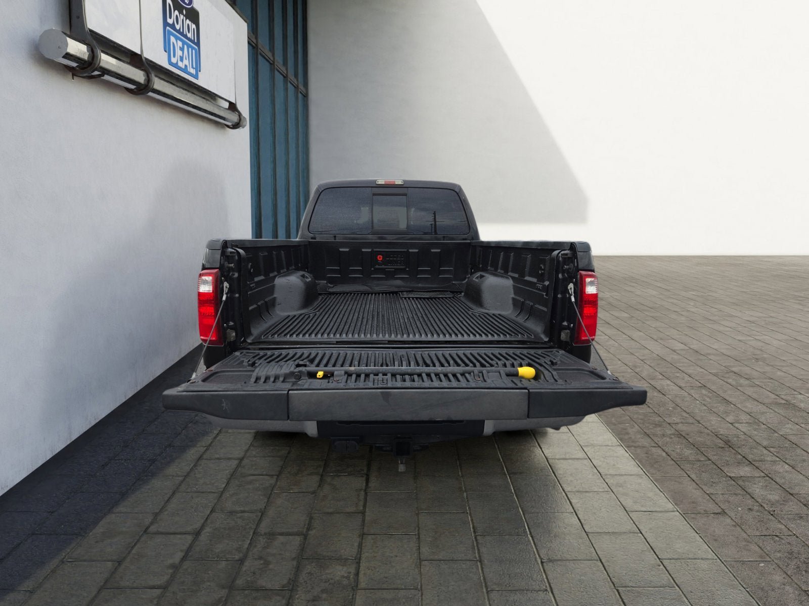 Used 2015 Ford F250 Lariat w/ Lariat Ultimate Package AWD/4WD image 26
