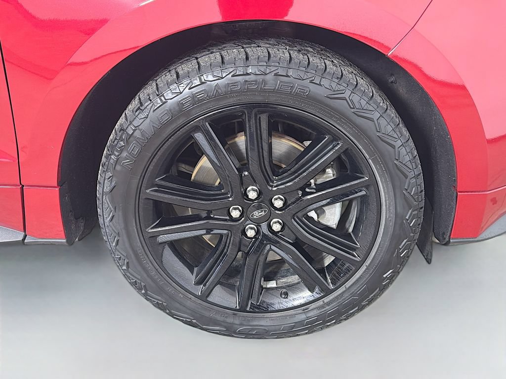 Used 2020 Ford Edge ST-Line w/ Cold Weather Package AWD/4WD image 27