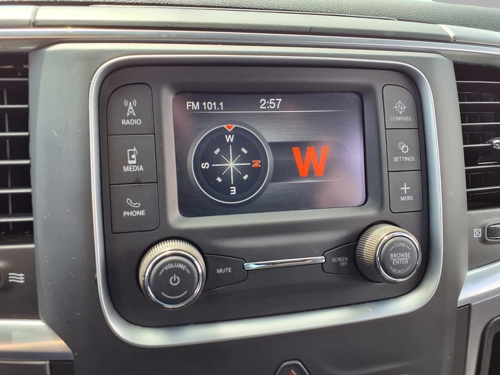 Used 2024 RAM 1500 Warlock AWD/4WD image 6