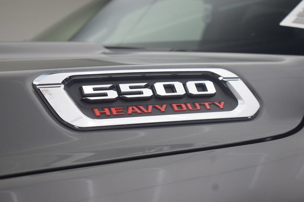 New 2026 RAM 5500 4x4 Crew Cab image 15