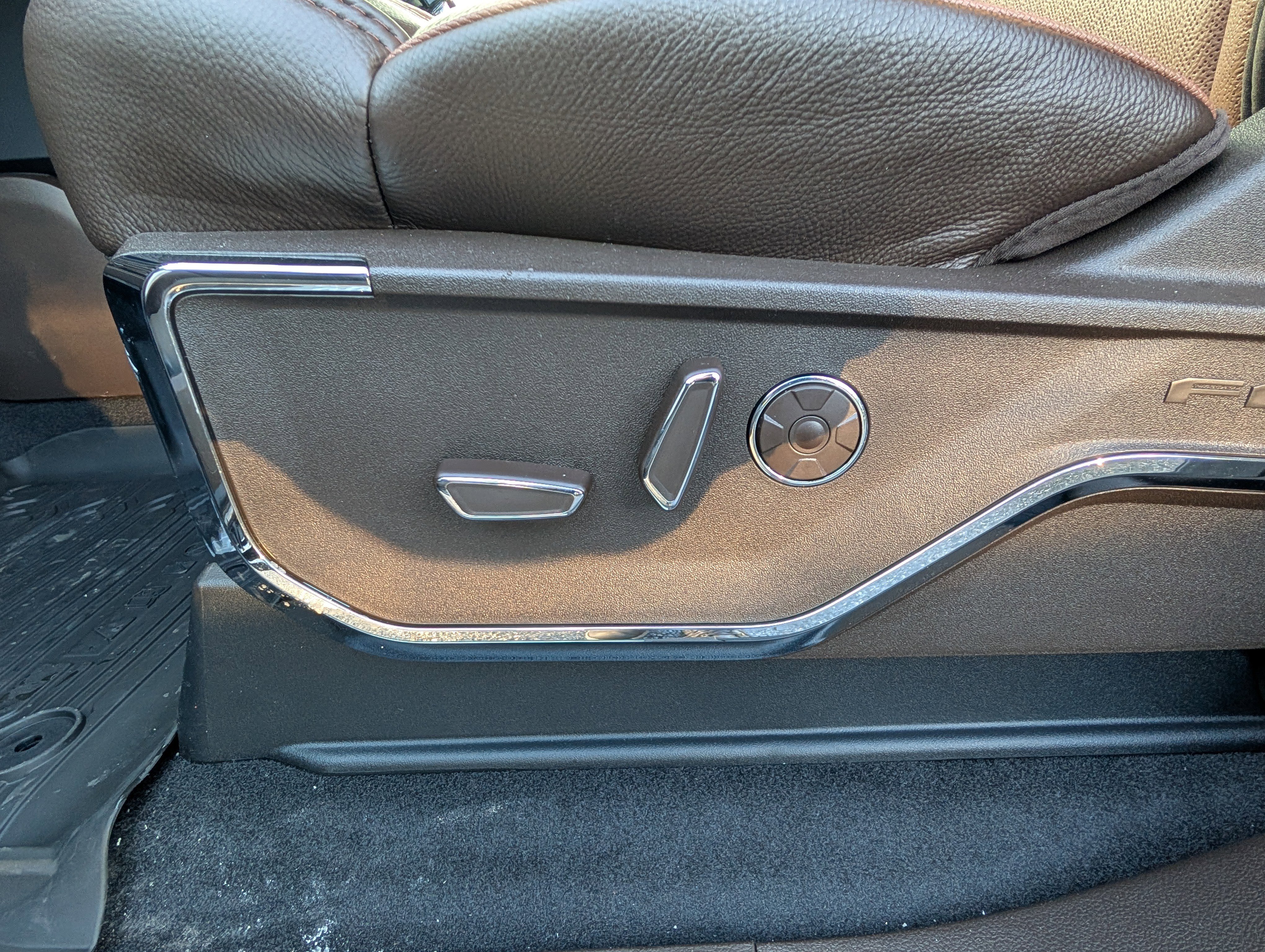 New 2026 Ford F150 King Ranch w/ Equipment Group 601A High image 21